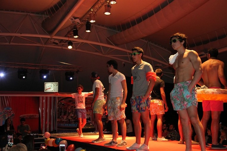 IC Line Up Fashion Show